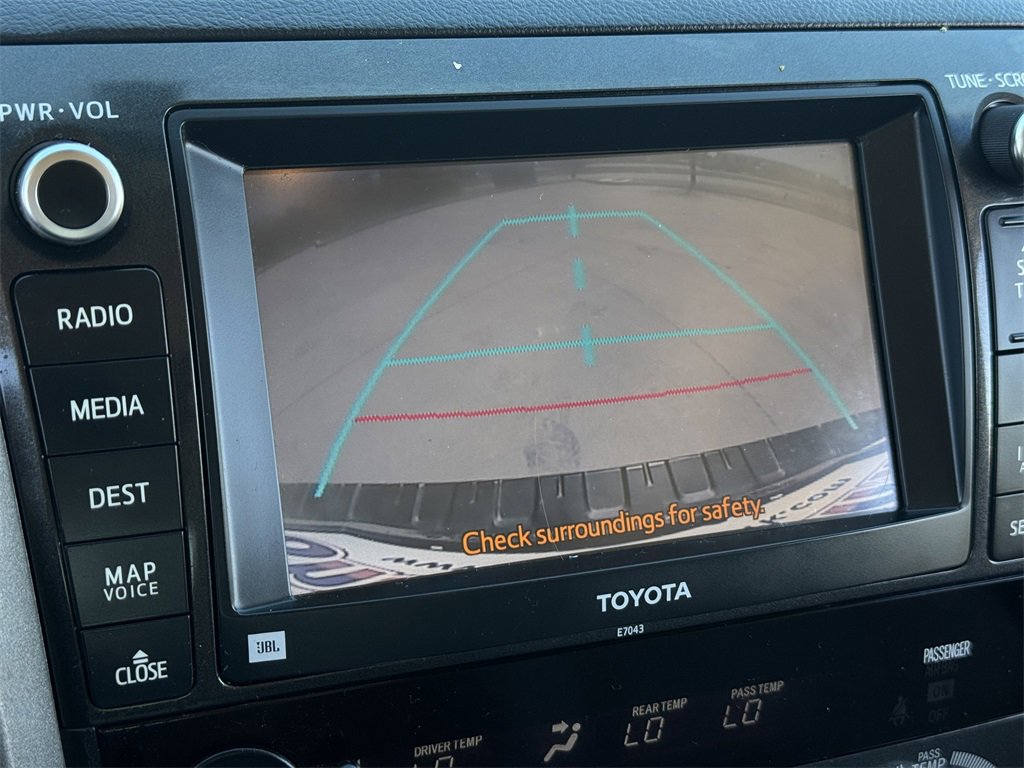 Used 2013 Toyota Sequoia Platinum image 19