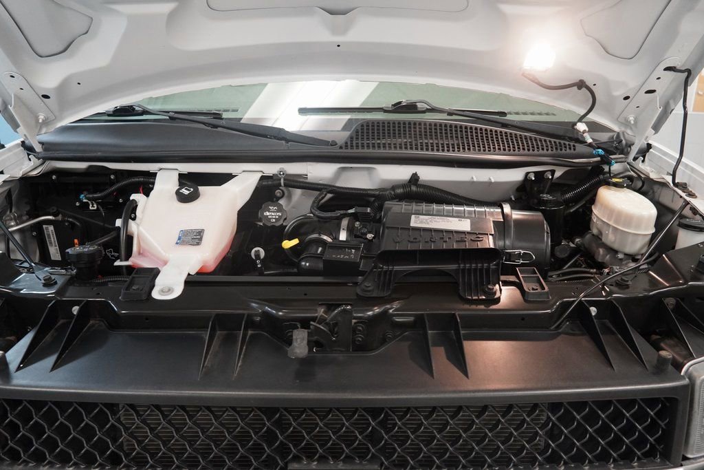 Used 2016 Chevrolet Express 3500 LT w/ LT Preferred Equipment Group image 17