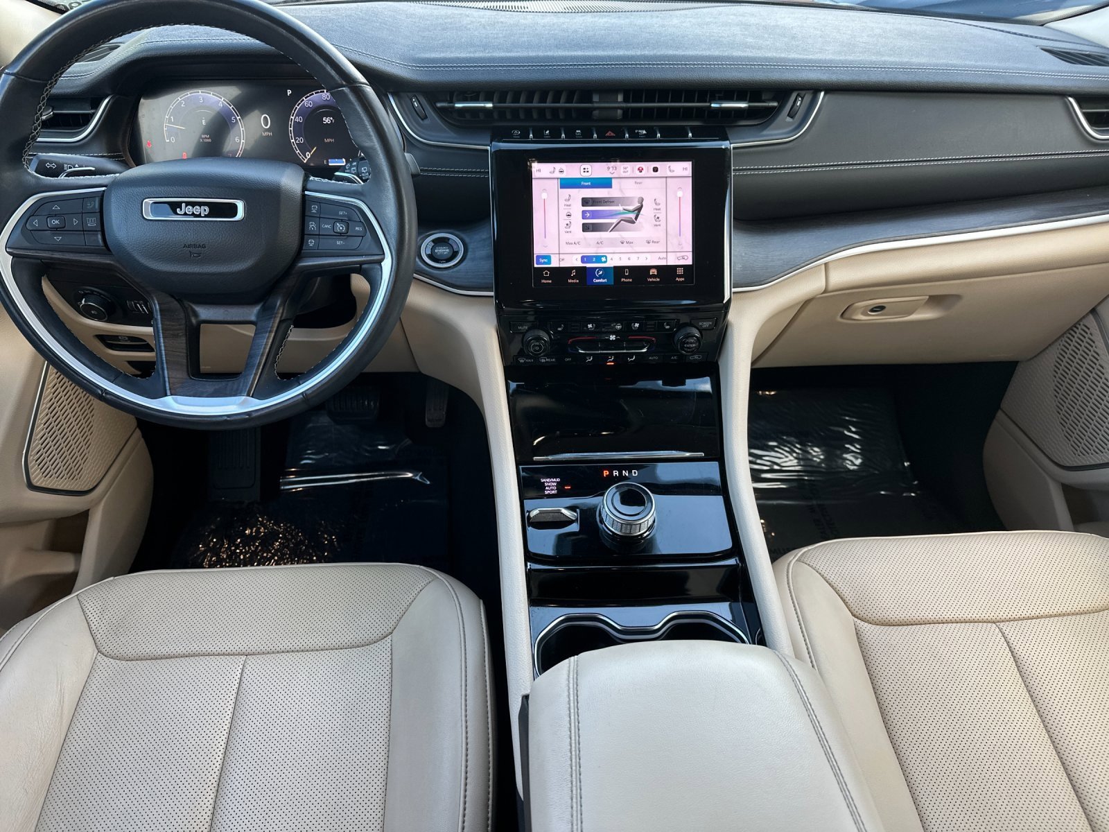 Used 2022 Jeep Grand Cherokee L Limited w/ Luxury Tech Group II image 13