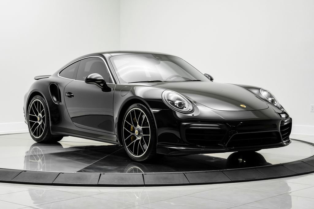 Used 2018 Porsche 911 Turbo image 3