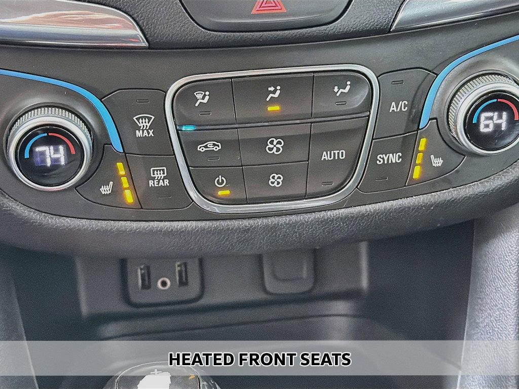 Used 2018 Chevrolet Equinox LT w/ Sun & Infotainment Package FWD image 7