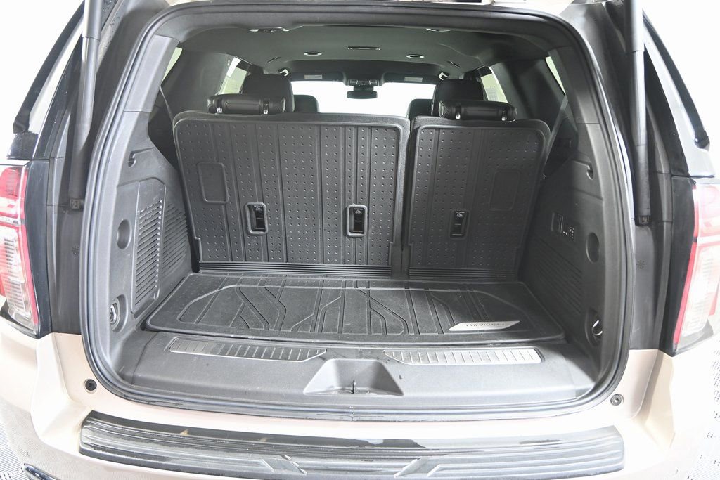 Used 2024 Chevrolet Tahoe RST w/ RST Performance Edition image 17