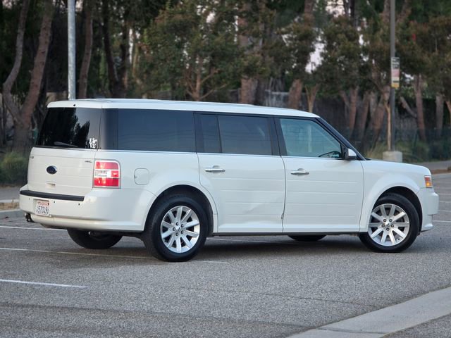 Used 2012 Ford Flex SEL FWD image 5