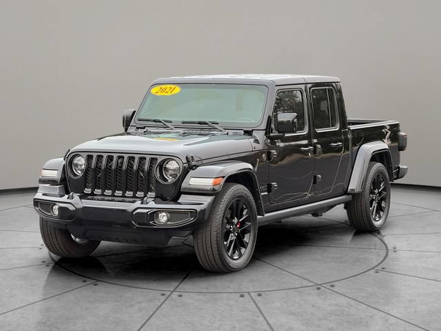 Used 2021 Jeep Gladiator Overland AWD/4WD image 2