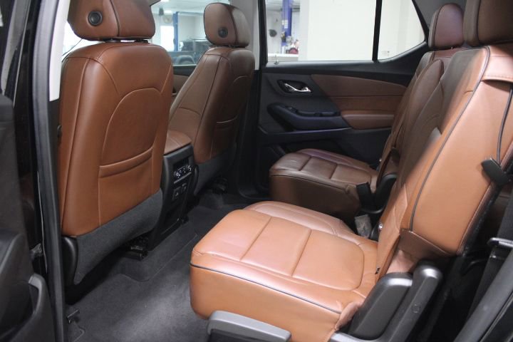 Used 2019 Chevrolet Traverse High Country w/ LPO, Cargo Package image 26