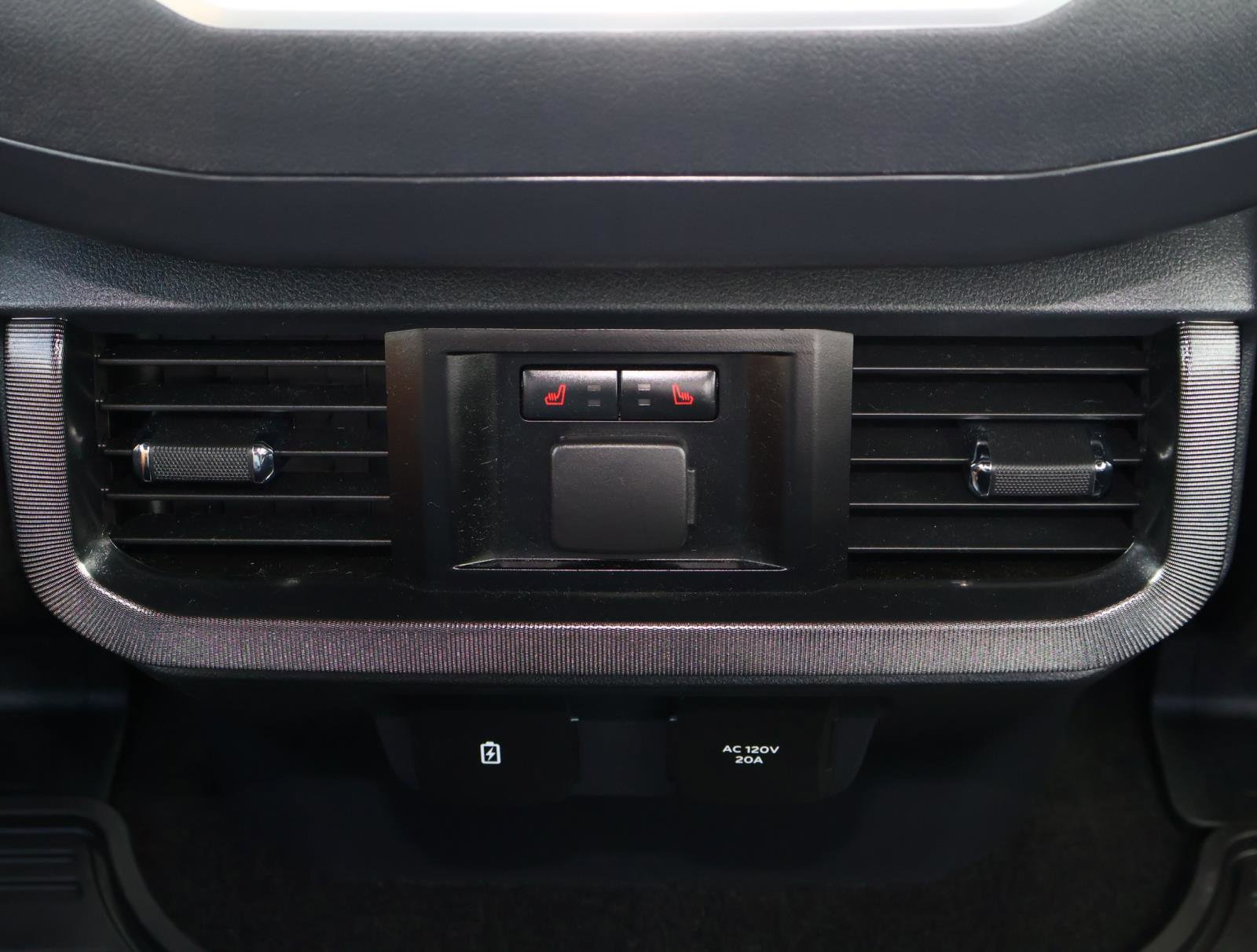 Used 2023 Ford F150 Platinum w/ Equipment Group 701A High image 17