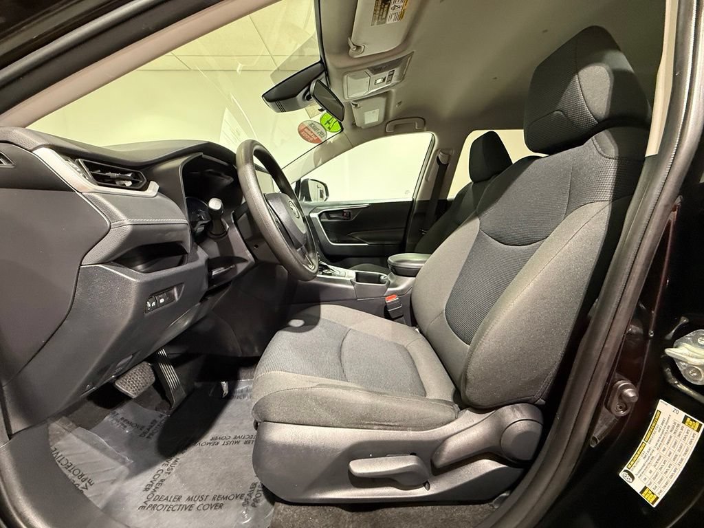 Certified 2024 Toyota RAV4 LE AWD/4WD image 13