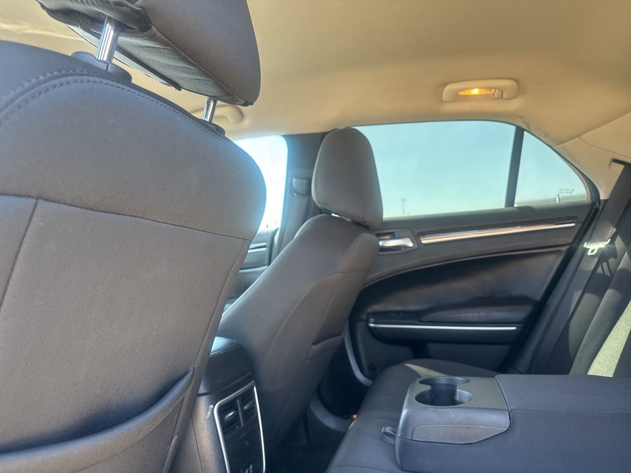 Used 2023 Chrysler 300 Touring image 31