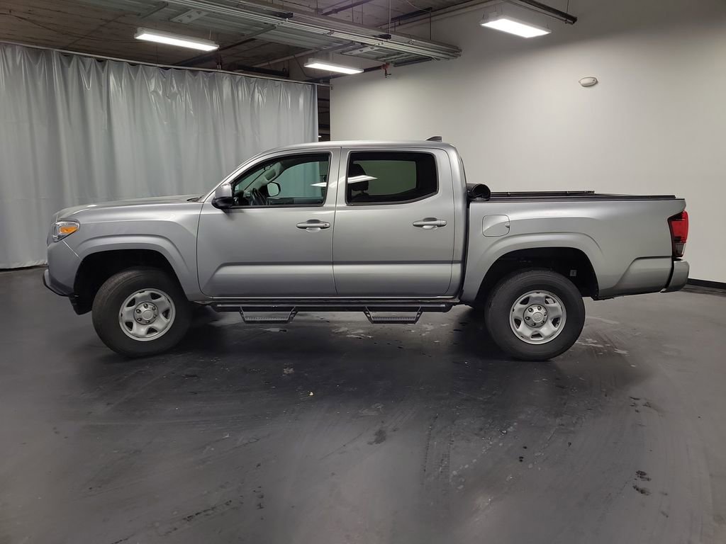 Used 2023 Toyota Tacoma SR image 5