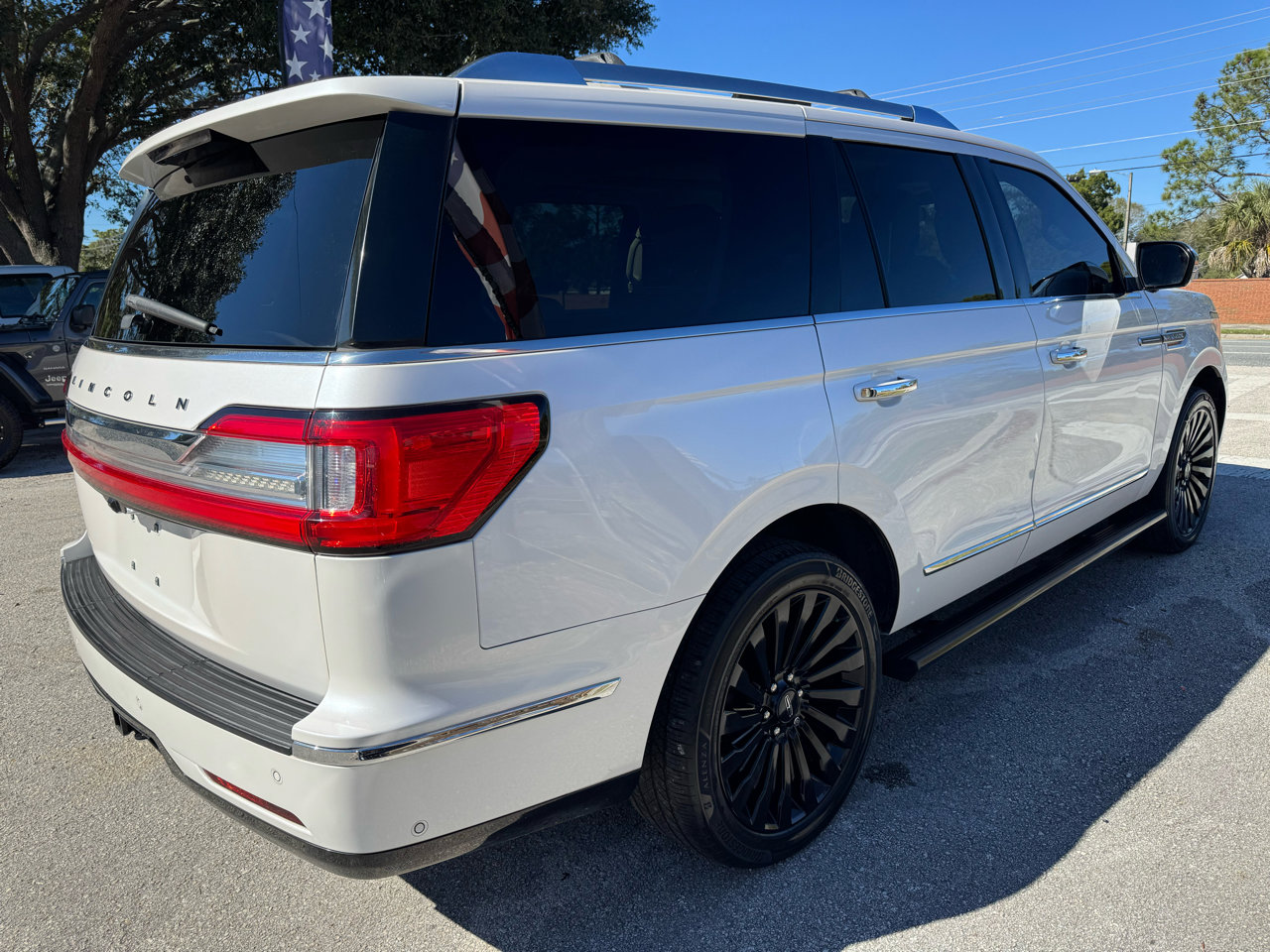 Used 2018 Lincoln Navigator Black Label w/ Cargo Package image 6