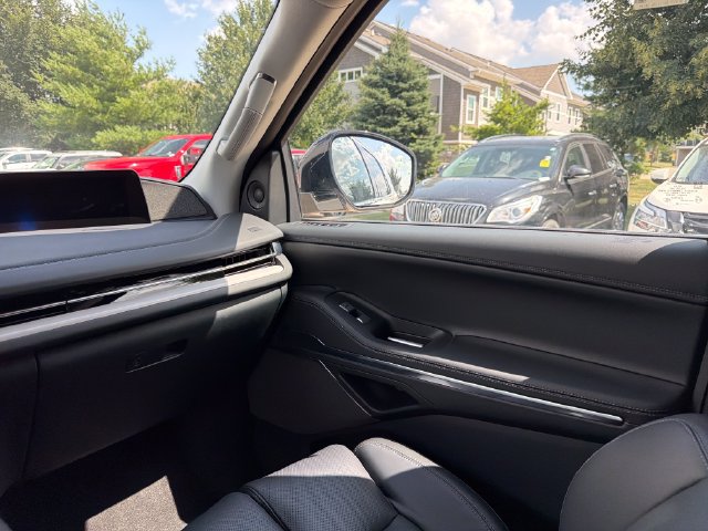 New 2026 Lincoln Navigator Reserve AWD/4WD image 21