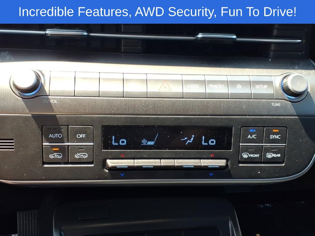 Used 2024 Hyundai Kona Limited AWD/4WD image 21