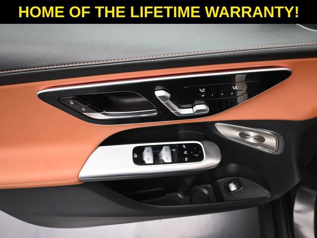 Used 2023 Mercedes-Benz GLC 300 4MATIC image 13