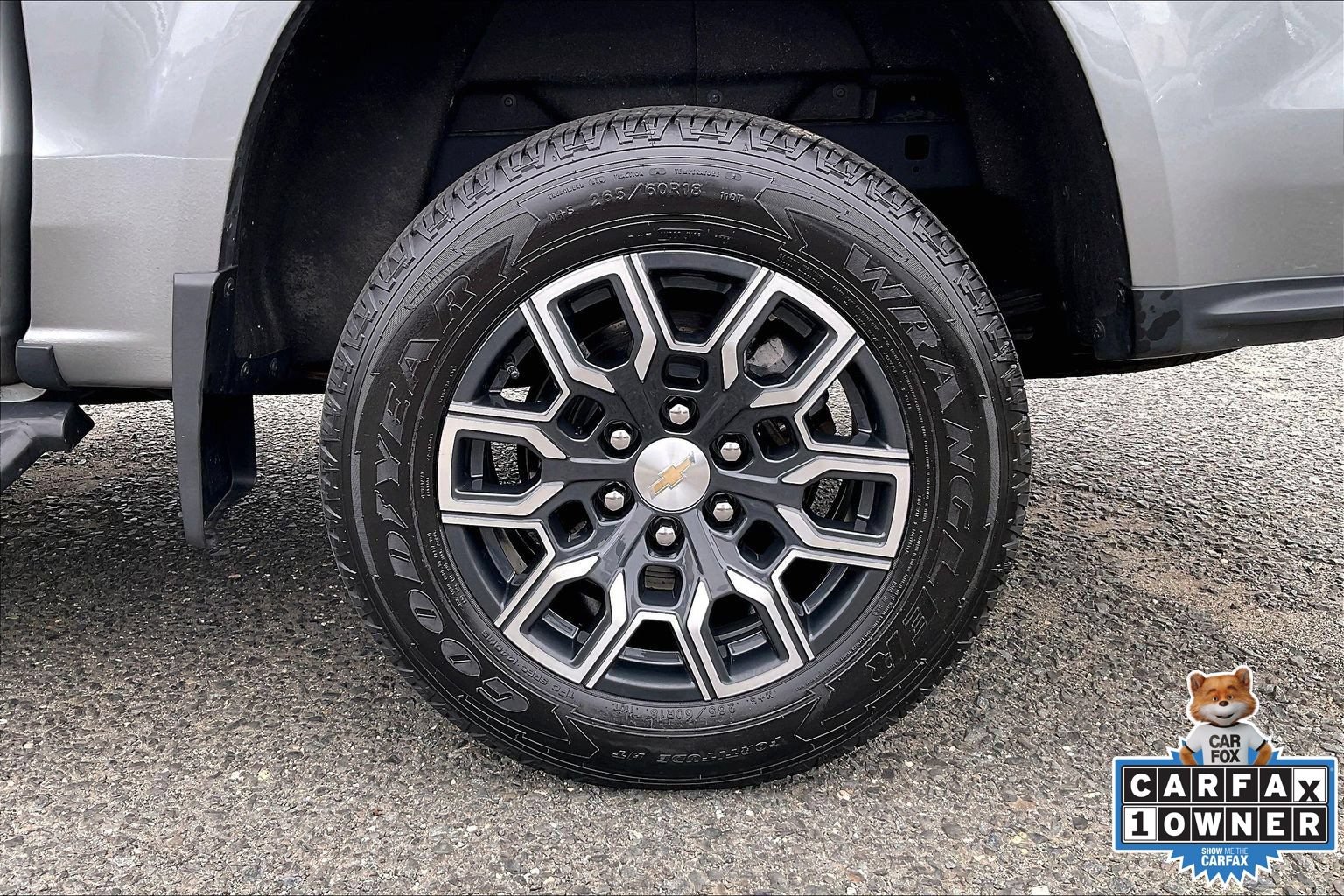 Used 2023 Chevrolet Colorado LT w/ LT Convenience Package II AWD/4WD image 11