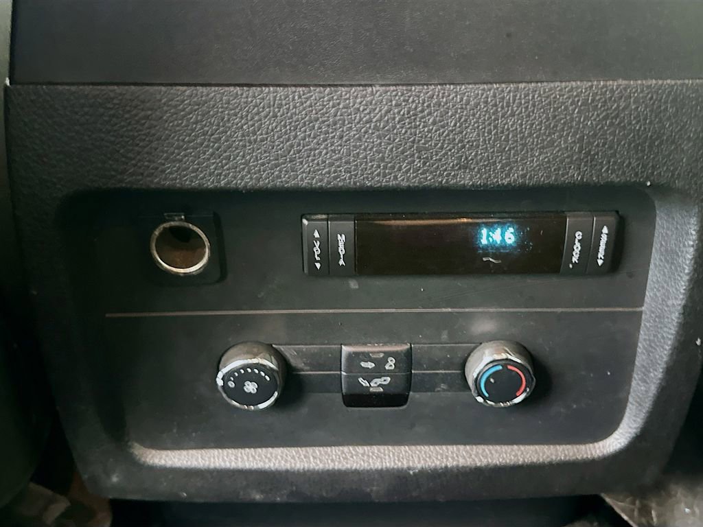 Used 2017 Ford Expedition EL XLT image 23