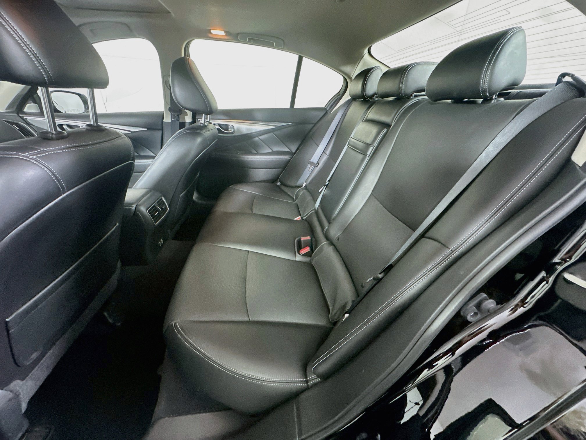 Used 2023 INFINITI Q50 Luxe w/ Cargo Package RWD image 28