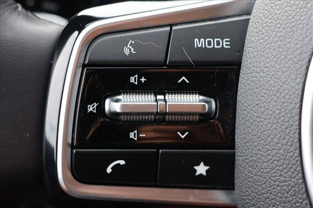 Used 2023 Kia Carnival SX FWD image 14