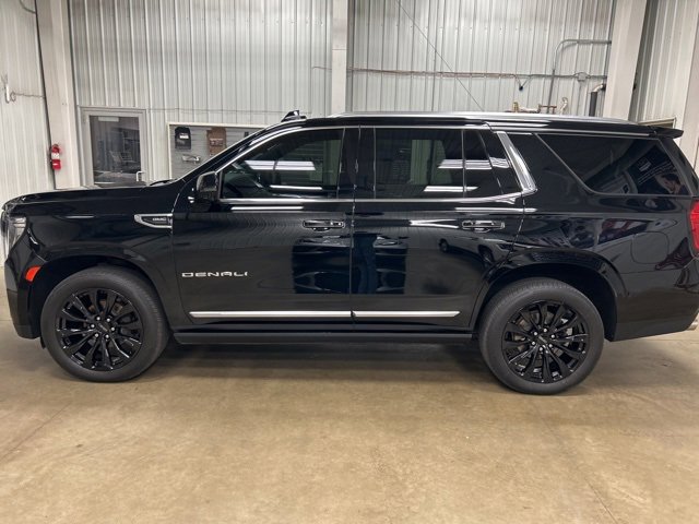 Used 2022 GMC Yukon Denali w/ Max Trailering Package image 8