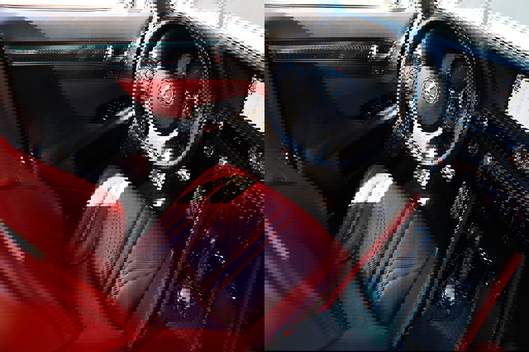 Used 2018 Lexus GS F image 25