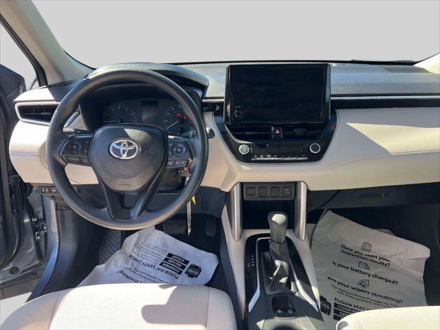 Certified 2023 Toyota Corolla Cross L image 14