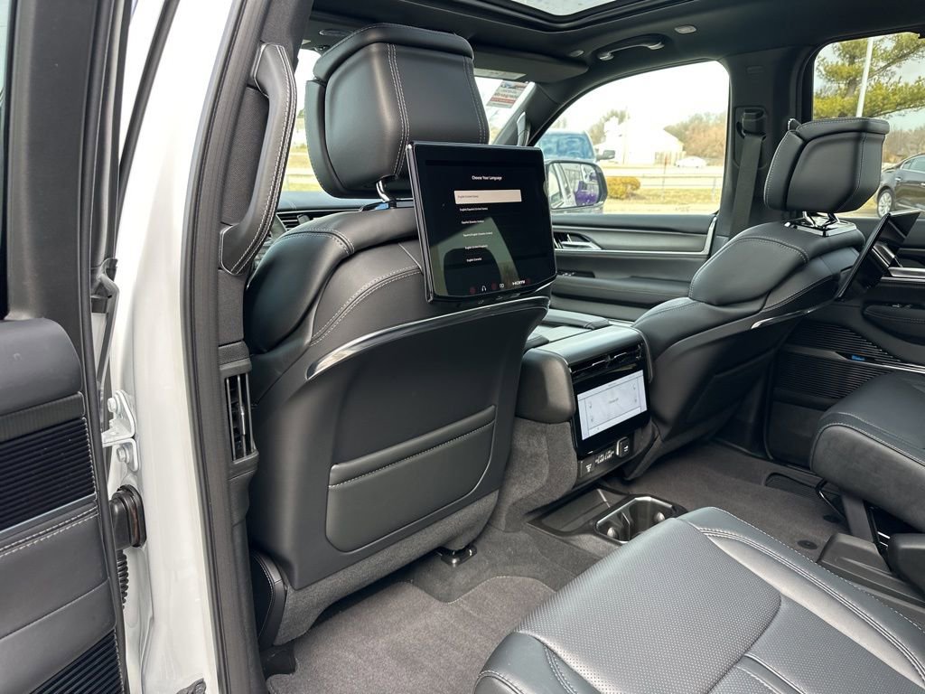 New 2026 Jeep Grand Wagoneer L Summit image 51