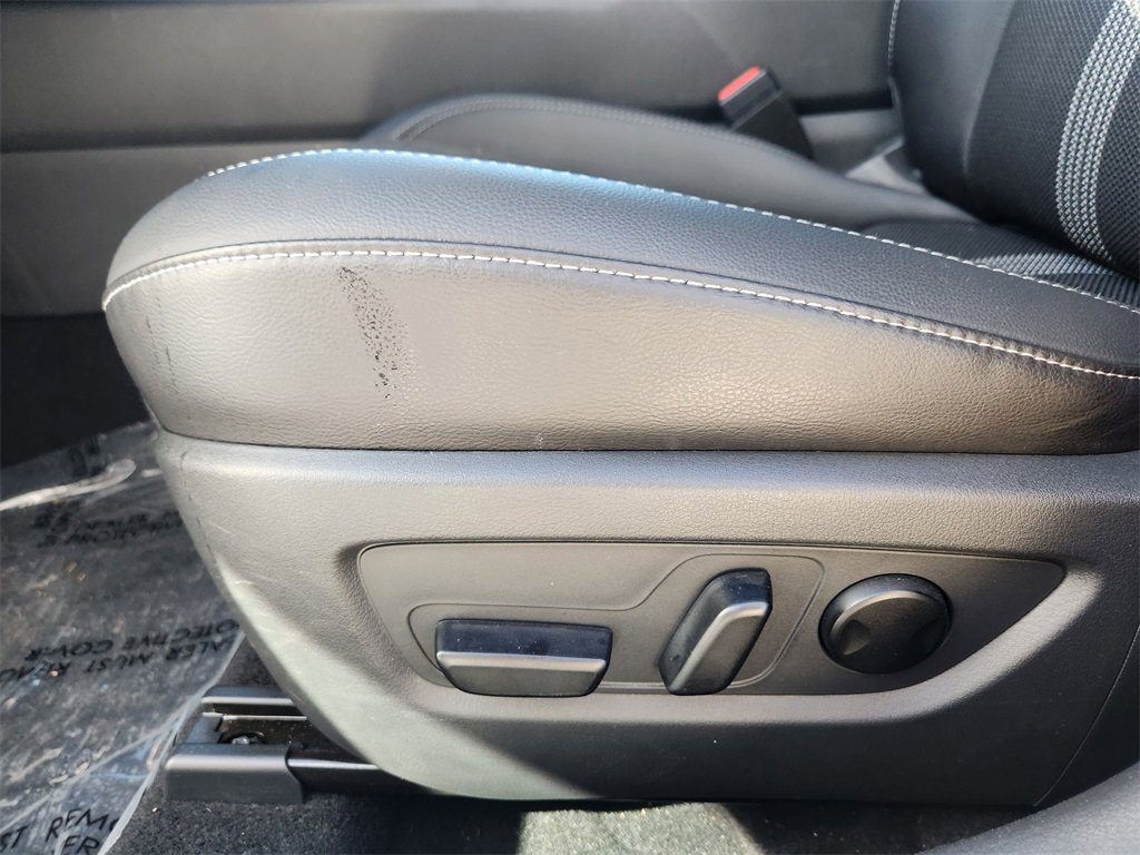 Used 2025 MAZDA CX-50 AWD 2.5 S w/ Cargo Package image 14