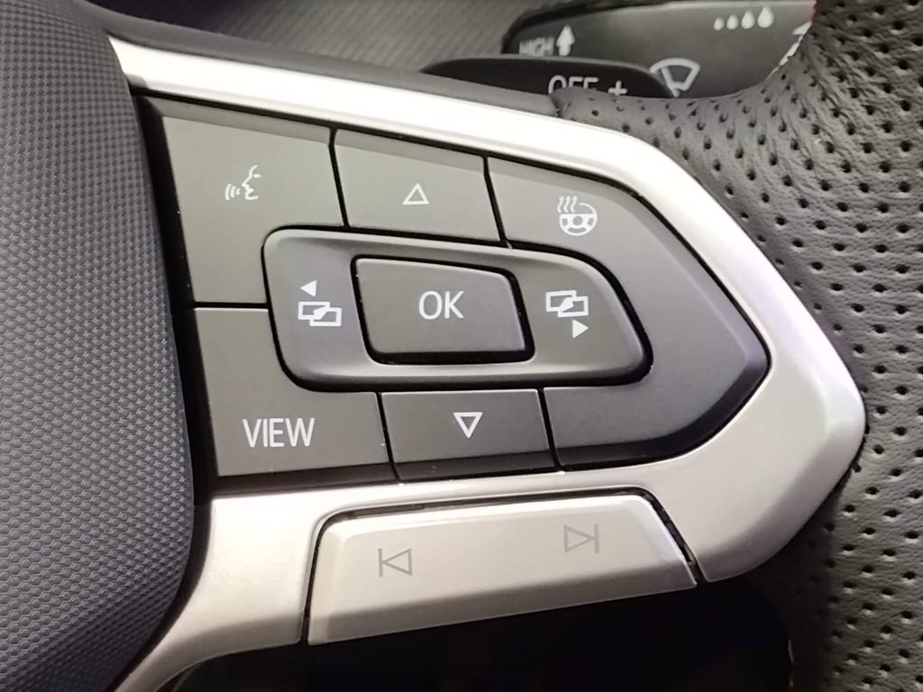 New 2025 Volkswagen GTI Autobahn image 27