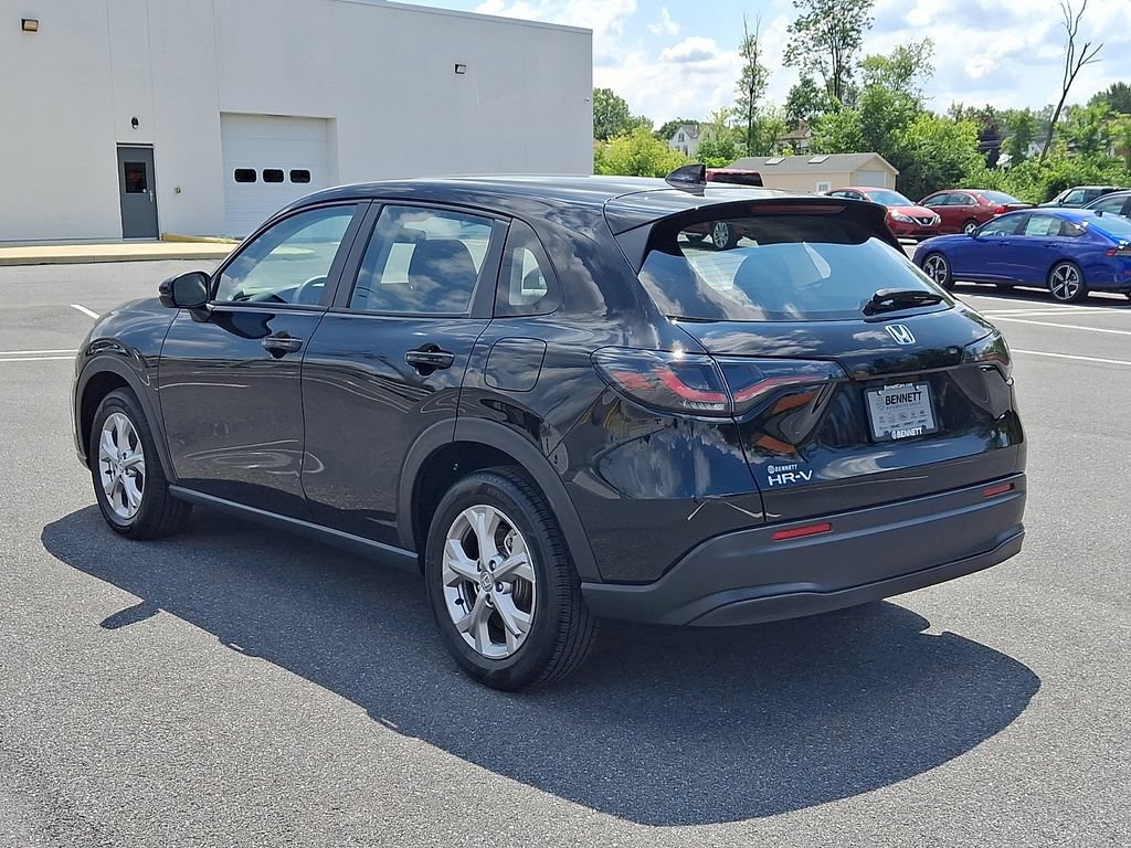 Used 2025 Honda HR-V LX image 4