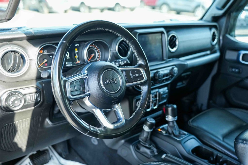 Used 2021 Jeep Wrangler Unlimited Sahara AWD/4WD image 20