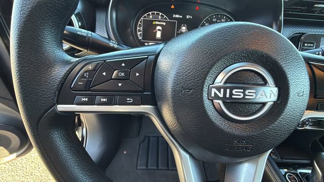 Used 2024 Nissan Kicks SV image 19