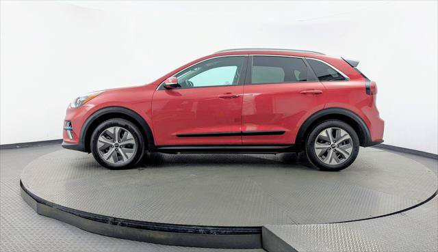 Used 2022 Kia Niro EX FWD image 3
