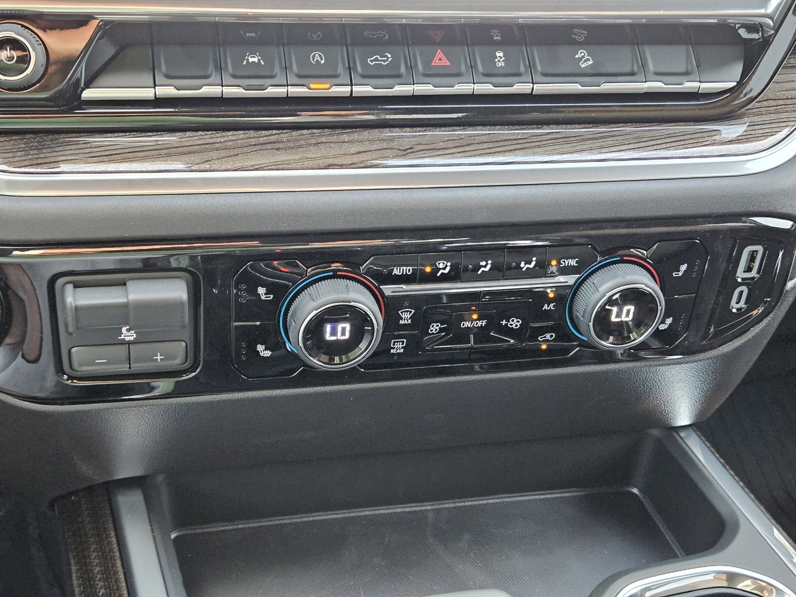 New 2026 Chevrolet Silverado 1500 LT Trail Boss w/ Convenience Package II image 14