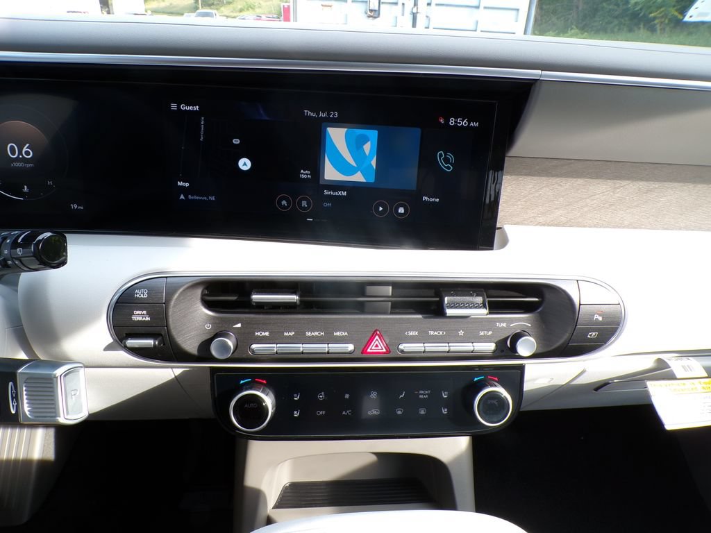 New 2026 Hyundai Sonata SEL AWD/4WD image 2