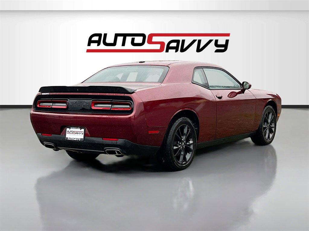 Used 2020 Dodge Challenger SXT w/ Blacktop Package image 7