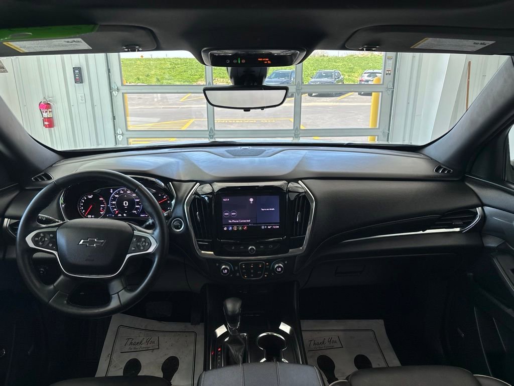 Used 2023 Chevrolet Traverse Premier w/ Redline Edition AWD/4WD image 18