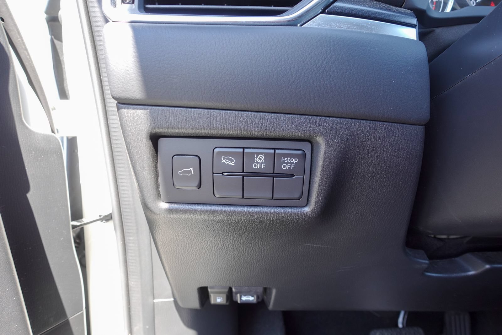 Certified 2025 MAZDA CX-5 Carbon Edition AWD/4WD image 18