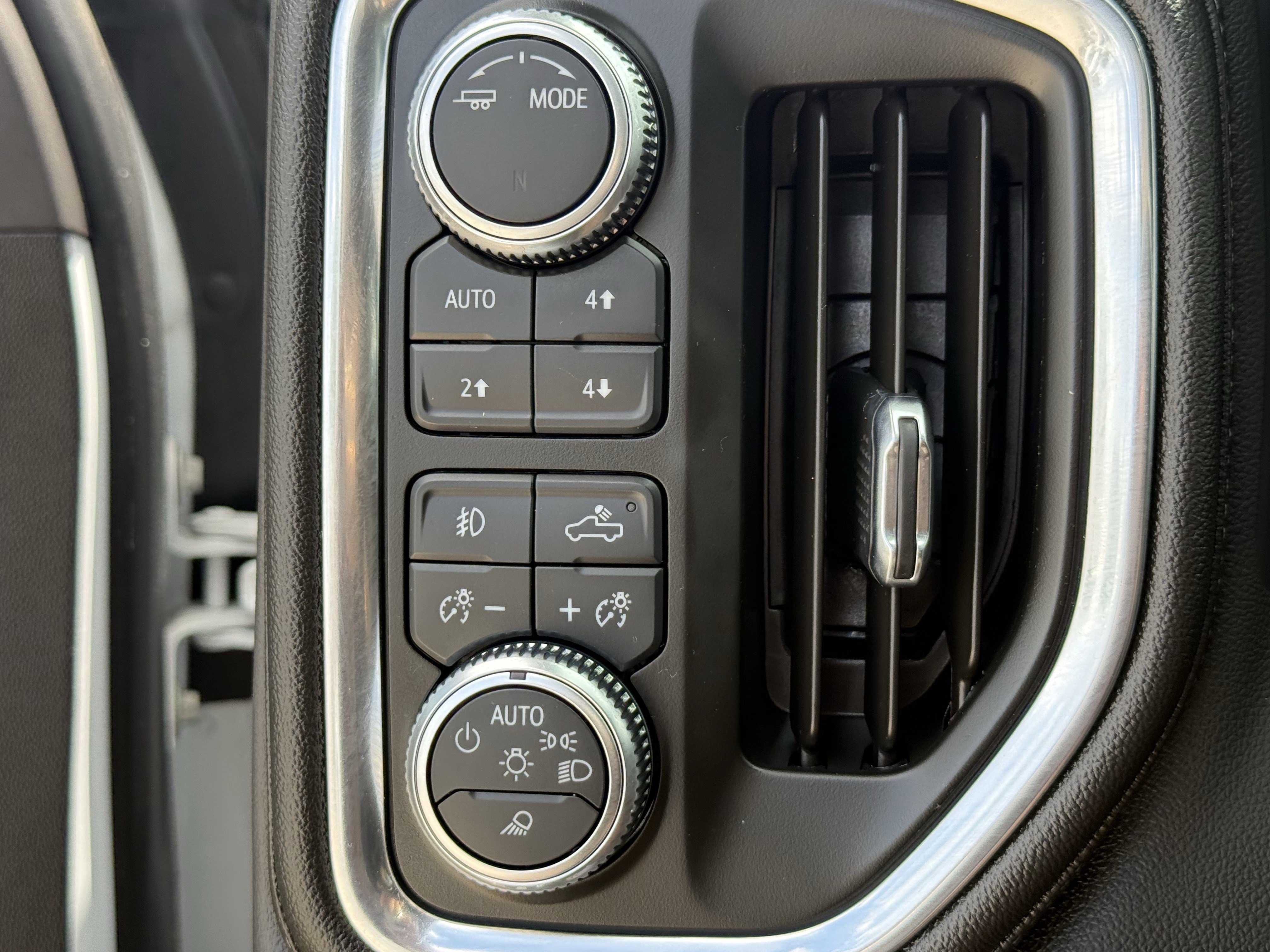 Used 2022 GMC Sierra 1500 Elevation w/ Preferred Package AWD/4WD image 23