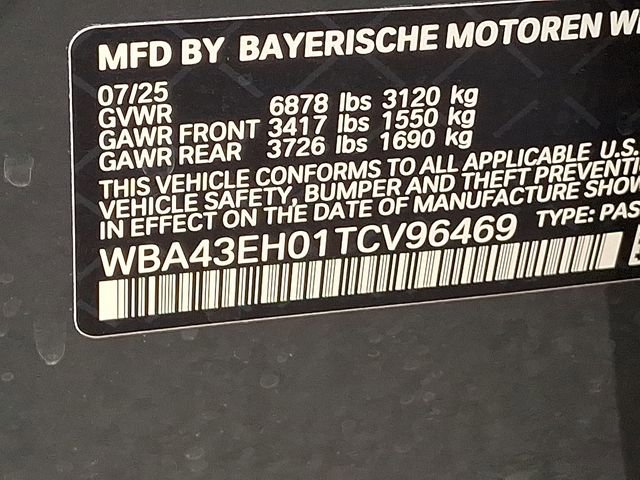 New 2026 BMW 750e xDrive AWD/4WD image 19