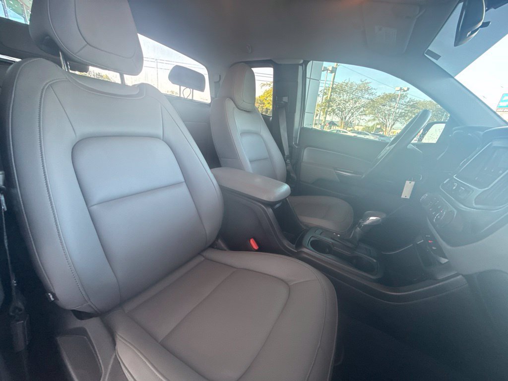 Used 2022 Chevrolet Colorado W/T w/ WT Convenience Package RWD image 39
