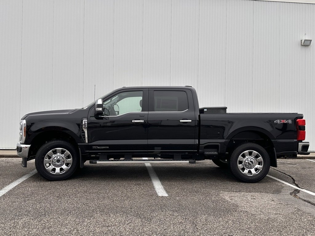 New 2025 Ford F250 Lariat w/ Chrome Package image 5