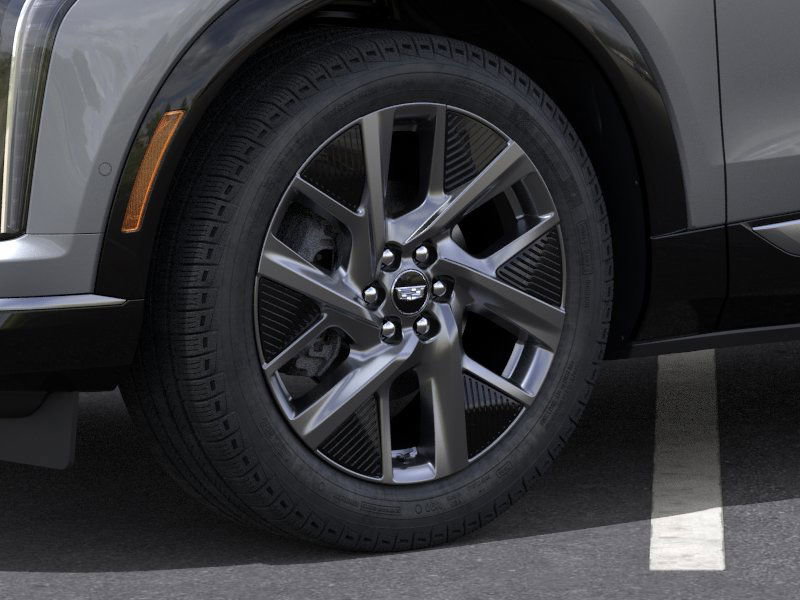 New 2026 Cadillac Optiq Luxury 1 image 9