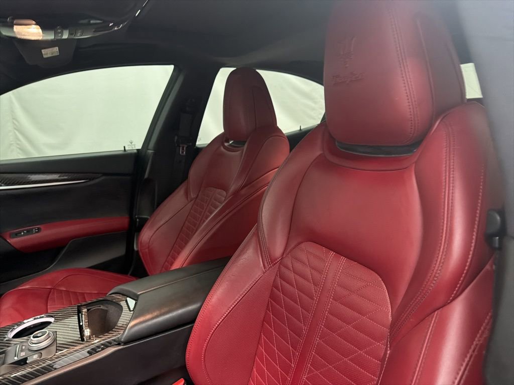 Used 2021 Maserati Ghibli Trofeo image 13