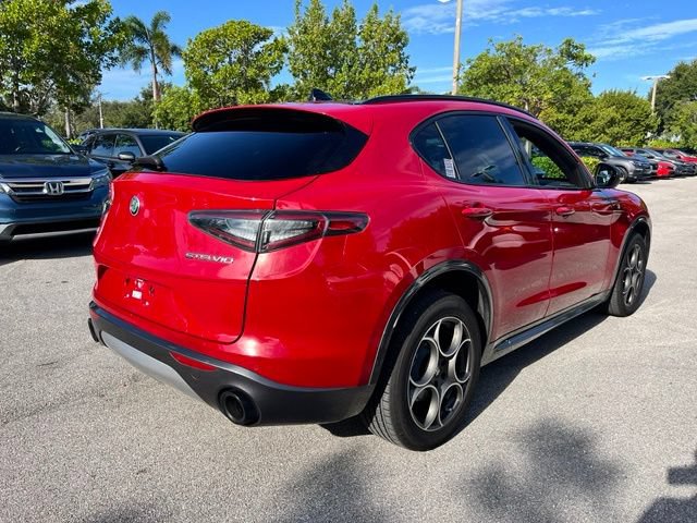 Used 2024 Alfa Romeo Stelvio Ti AWD/4WD image 6