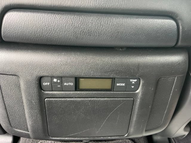 Used 2016 INFINITI QX80 4WD w/ Driver's Assistance Package image 16