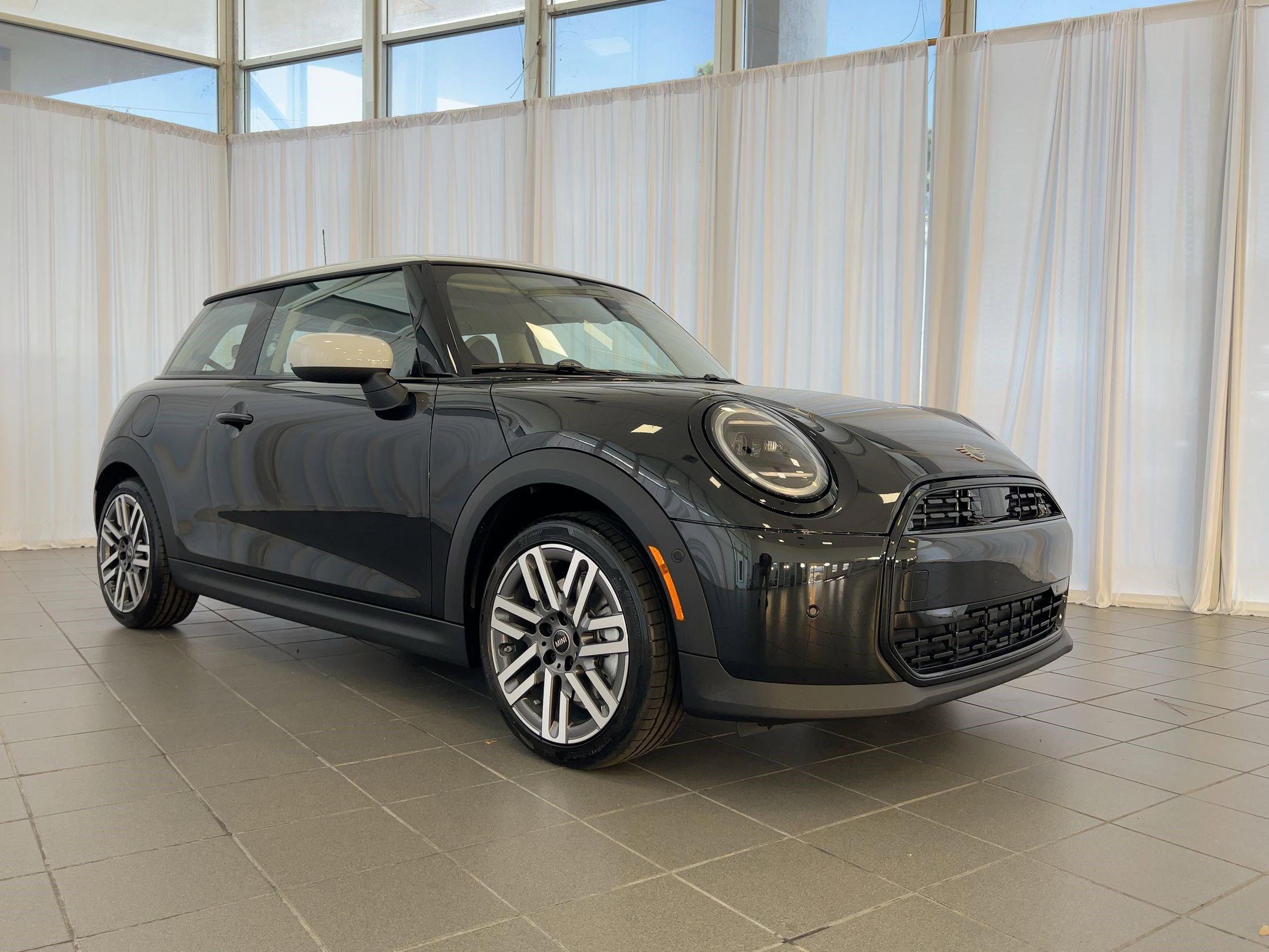 New 2026 MINI Cooper 2-Door Hardtop FWD image 7