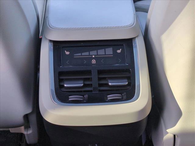 Used 2020 Volvo XC90 T6 Inscription image 18