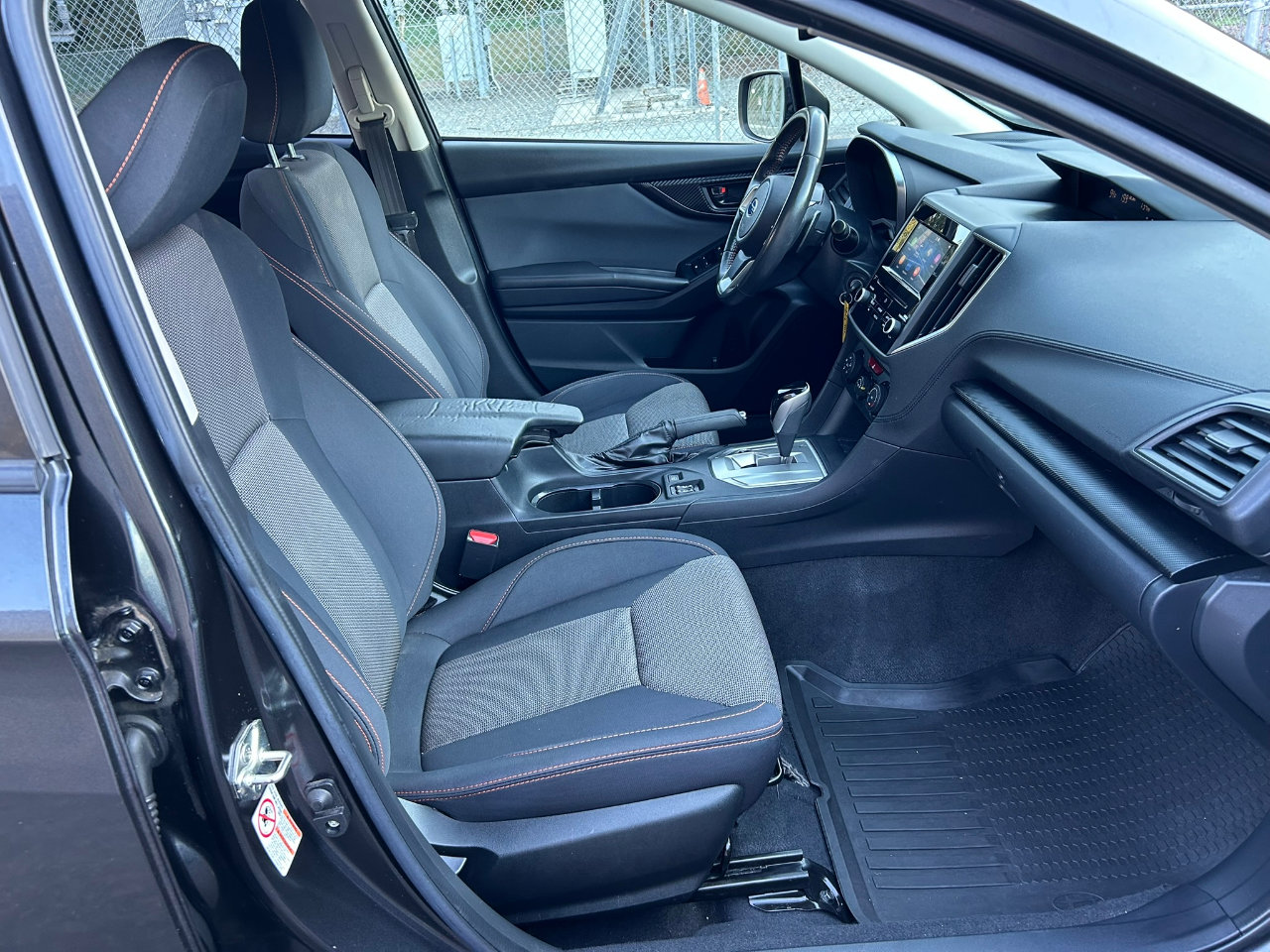 Used 2019 Subaru Crosstrek 2.0i Premium w/ Eyesight System image 16