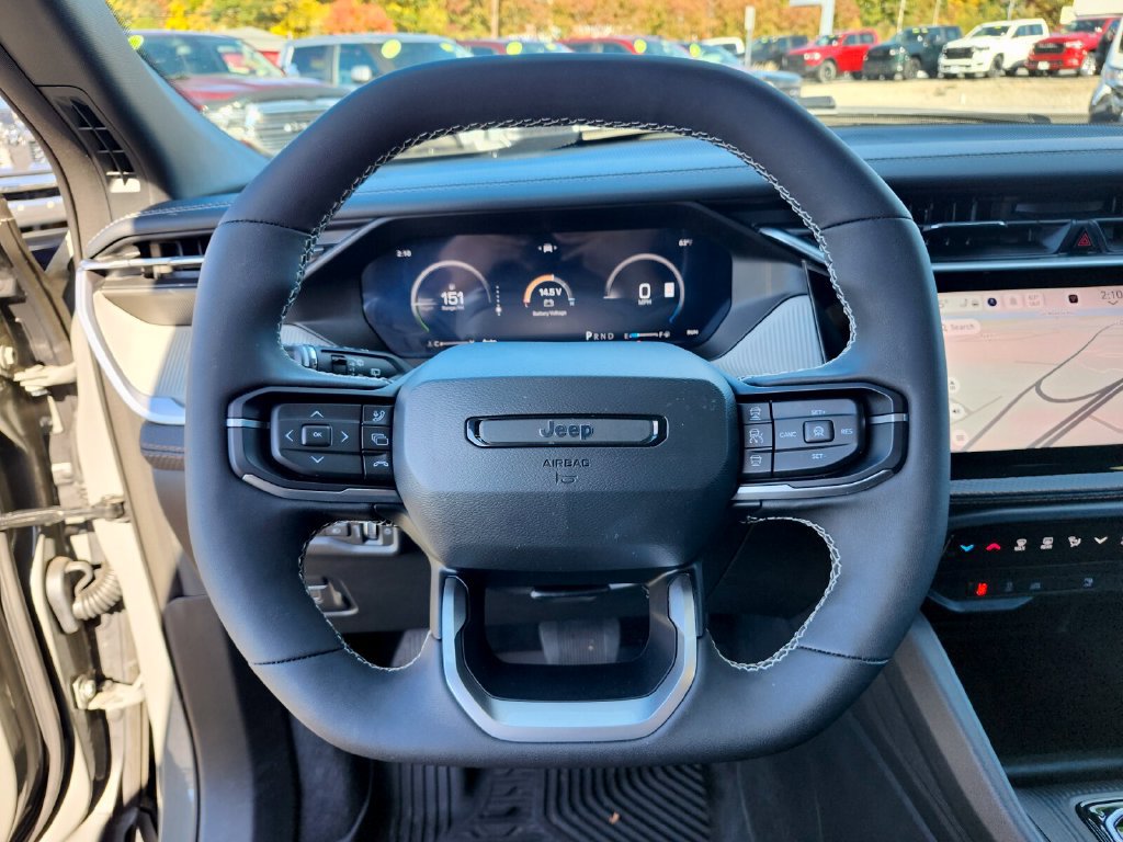 Used 2026 Jeep Cherokee Limited AWD/4WD image 27
