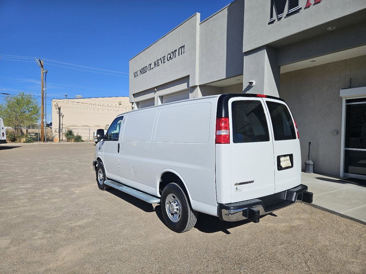 Used 2024 Chevrolet Express 2500 w/ Driver Convenience Package image 3