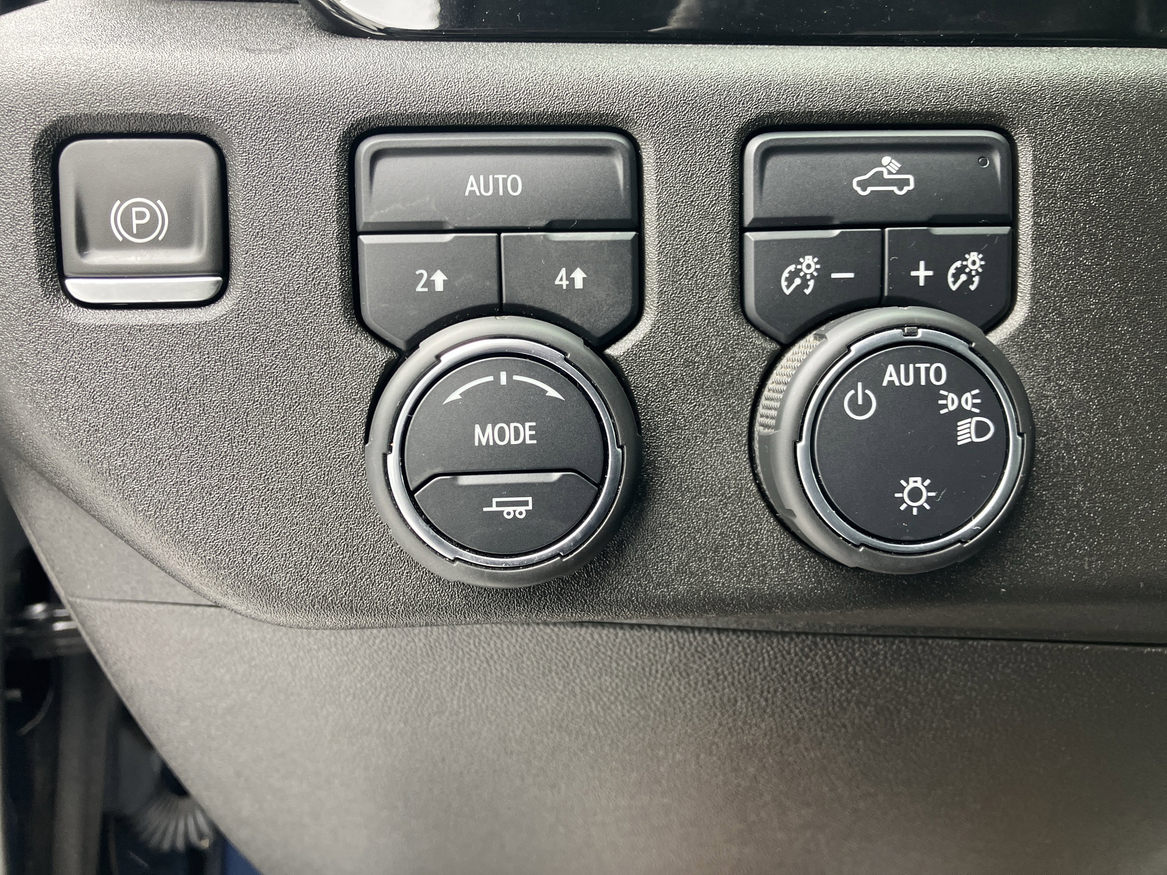 Used 2022 Chevrolet Silverado 1500 LT image 20